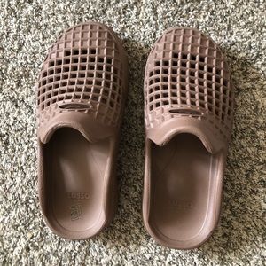 Lusso Cloud slides women’s 8